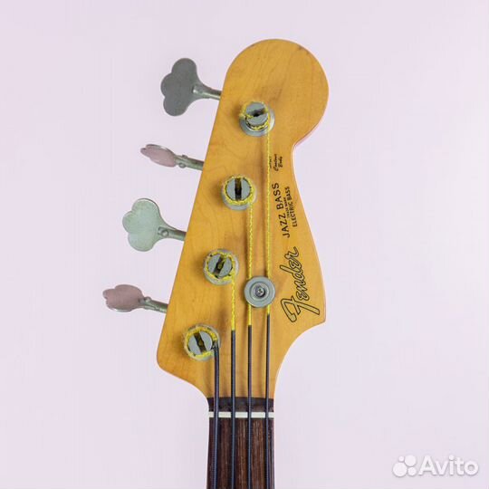 Fender JB-62 Fretless Sunburst Japan 1984