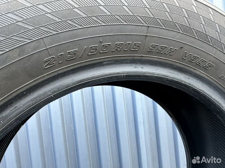 Yokohama BluEarth Winter V905 215/60 R16