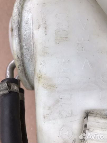 Бачок омывателя лобового стекла Мерседес 210 (203)