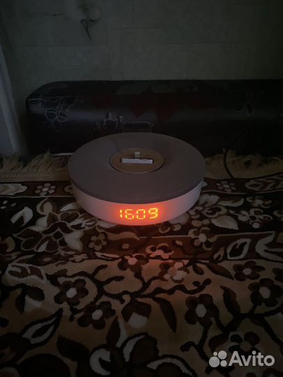Док-станция Philips DS1155/12 для iPhone lightning