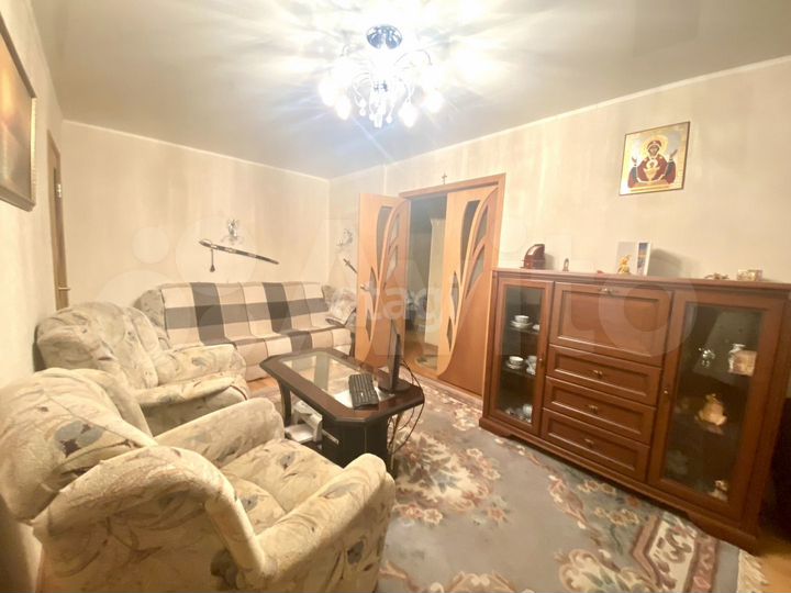 2-к. квартира, 42 м², 3/5 эт.