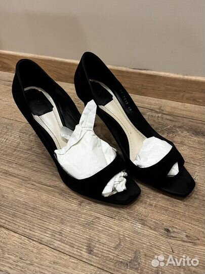 Продаю туфли бренда Dior