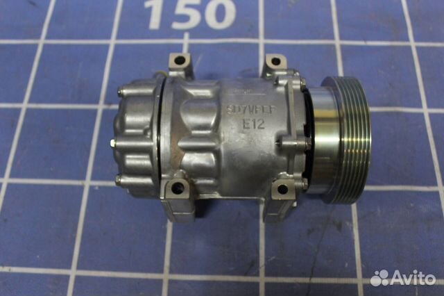 Компрессор кондиционера Renault Logan