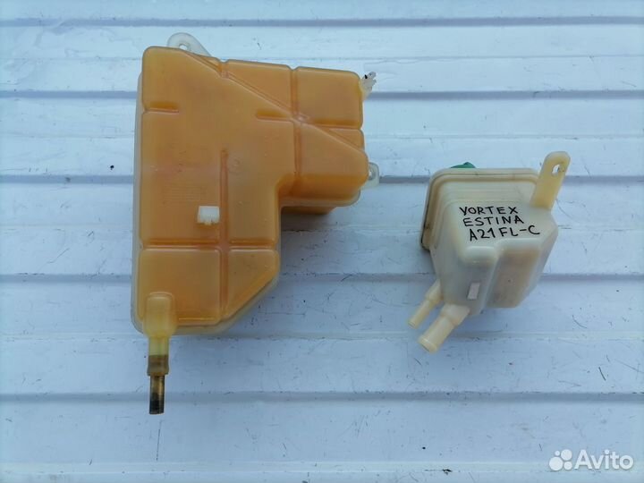 Вортекс Эстина A21 FL-C расширительный бачек