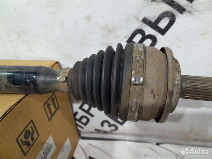 Шрус передний правый Toyota Yaris