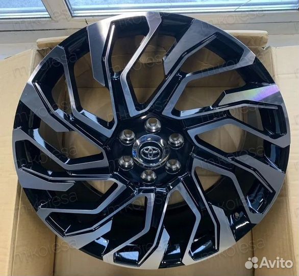 Кованые диски R22 Toyota LC 300 Lexus LX 600