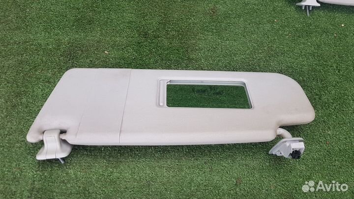 Volkswagen Passat B6 Козырек солнцезащитный