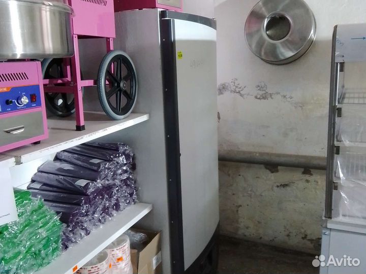 Холодильный шкаф ариада