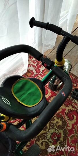 Детский трехколесный велосипед бу