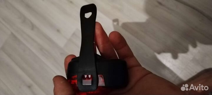 Задний фонарь велосипедный