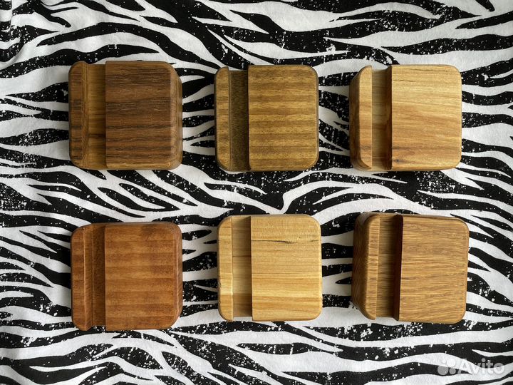 Подставка для телефона (натуральное дерево)