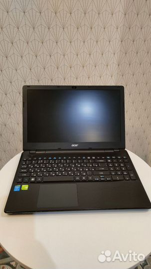 Acer Aspire E5-571G / I3 / DDR3 8GB / UMA Mode