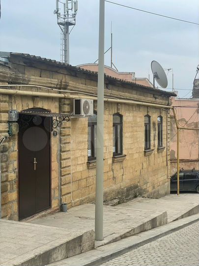 2-к. квартира, 60 м², 1/1 эт.