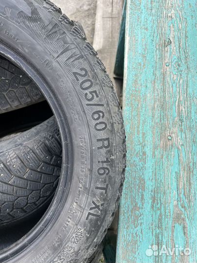 Gislaved Nord Frost 200 205/60 R16 96T