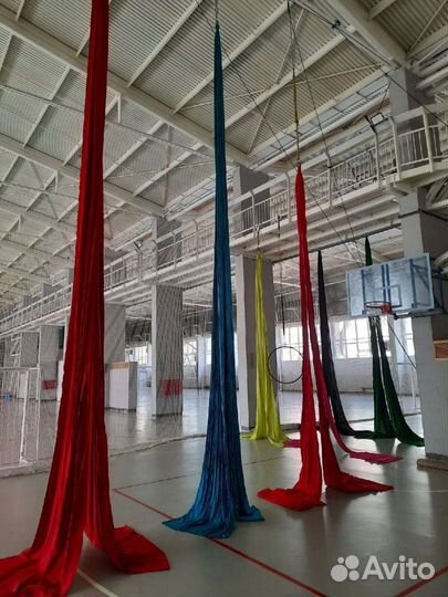 Воздушная гимнастика на полотнах