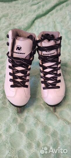 Коньки фигурные детские 28 размер