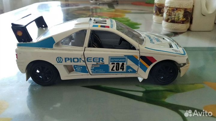 Моделька маштаб 1 24 Италия