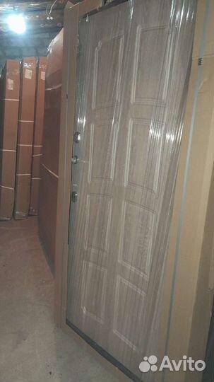 Pacпpoдaжa.Дверь входная с терморазрывом