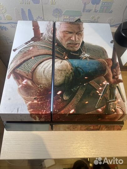 Игровая приставка ps4 с играми