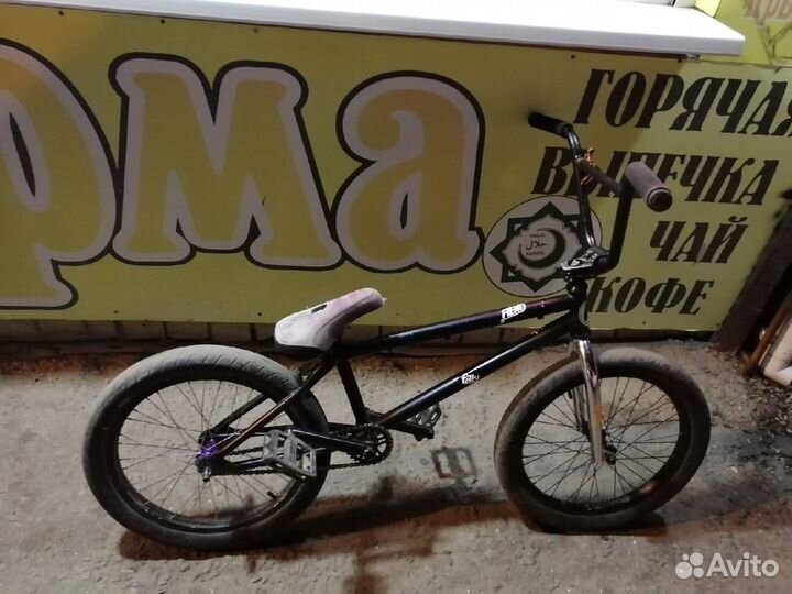 Трюковой велосипед bmx