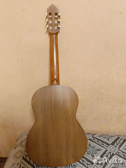 Классическая гитара yamaha c40