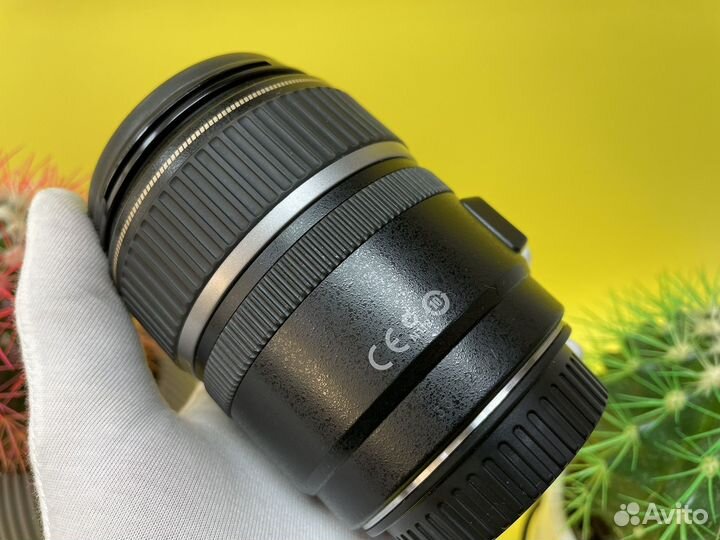 Canon EF-S 17-85mm f/4-5.6 IS USM
