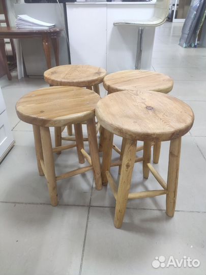 Б-1 Табурет(из массива) 39197