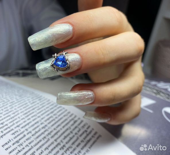 Маникюр брови волосы