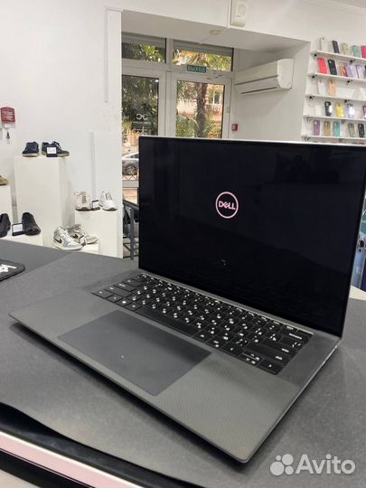 Dell xps 15 9500 (i7,32оп,1650ti maxQ)