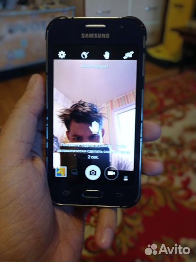 Samsung galaxy j1 ace