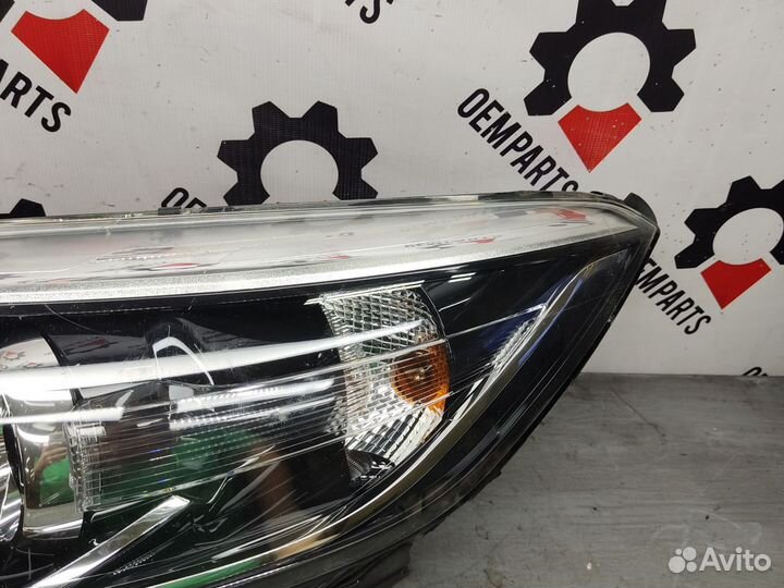 Фара левая Renault kaptur