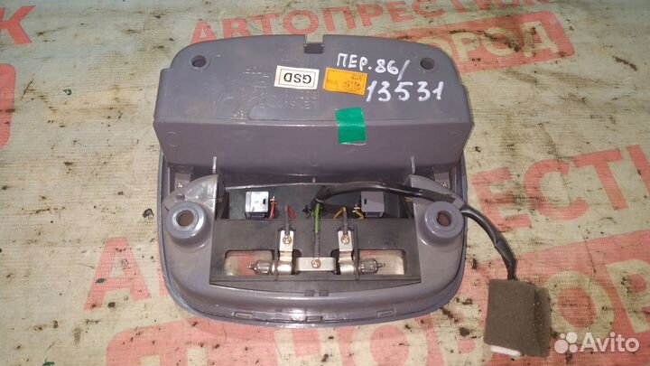 Плафон с подочечником Киа Маджентис