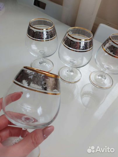 Хрустальные бокалы
