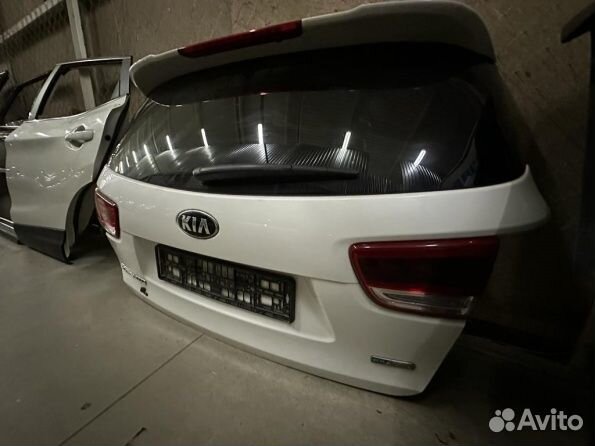 Крышка багажника Kia Sorento Prime