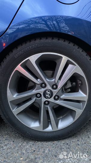 Nexen Winguard Ice Plus 215/50 R17