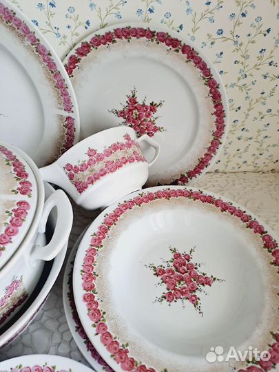 Сервиз столовый Ильменау Розочки, фарфор ГДР