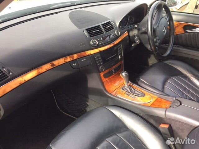 Разбор на запчасти Mercedes E W211