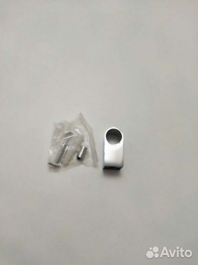 Держатель трубы рейлинга