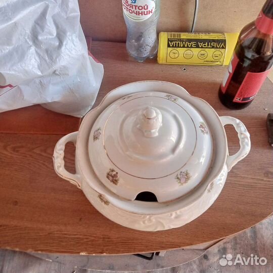 Фарфоровая супница СССР