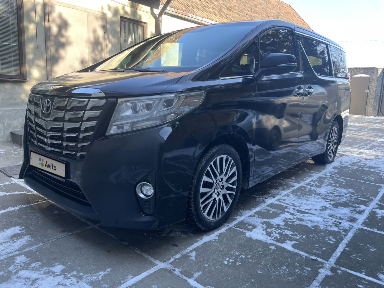 Toyota Alphard: фото владельца