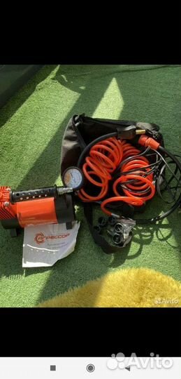 Насос автомобильный компрессор