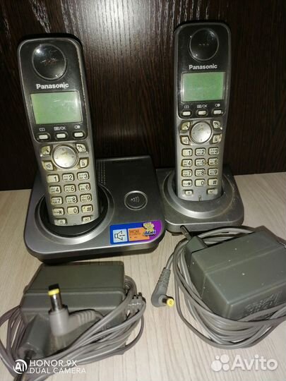 Panasonic телефон с двумя трубками