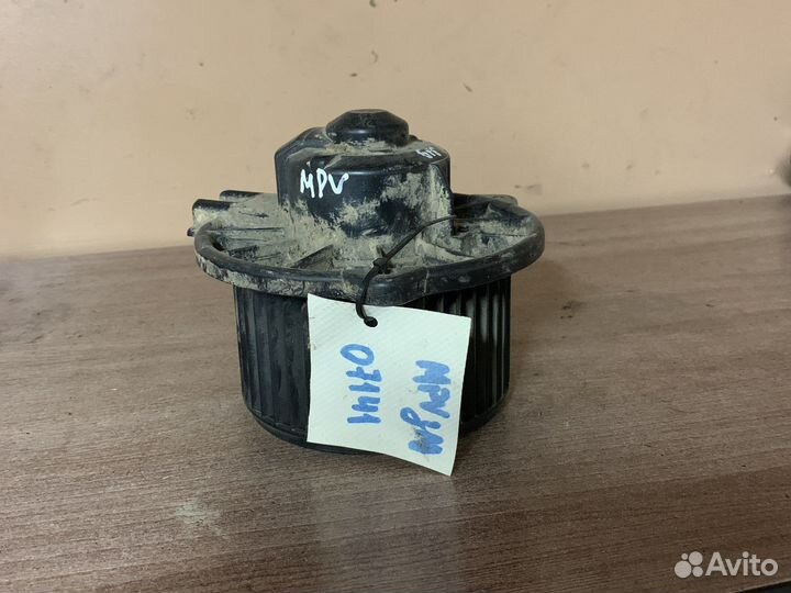 Моторчик печки задний Мазда MPV