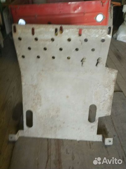 Усилитель бампера шкода карок и хендай солярис