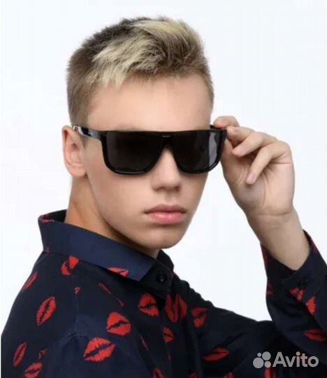 Солнцезащитные очки