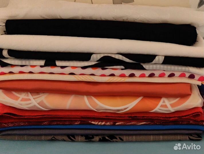 Большой комплект новых отрезов тканей для творчест