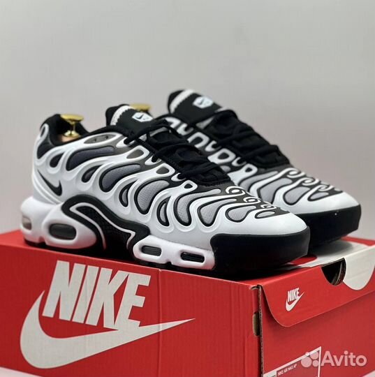 Кроссовки Nike Air Max Plus Drift