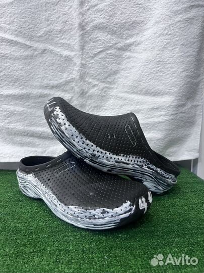 Тапки arhive carol cristian poel govna type