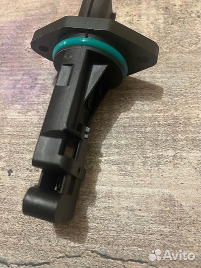 Датчик расхода воздуха nissan