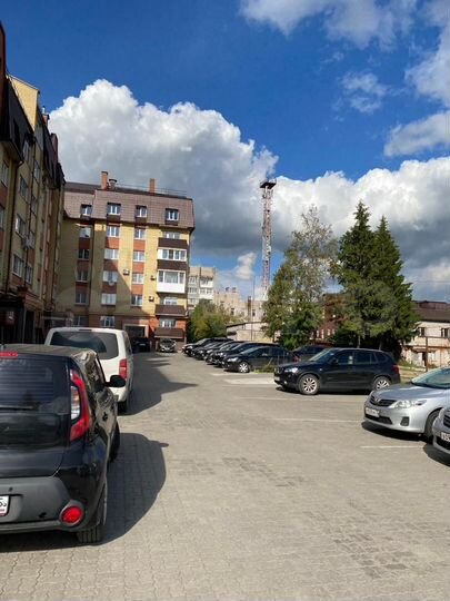 2-к. квартира, 56 м², 2/5 эт.